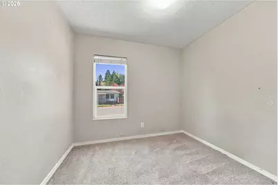 11615 Bunting Ln #NE, Aurora, OR 97002 - Photo 21