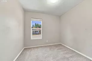 11615 Bunting Ln, Aurora, OR 97002 - Photo 21