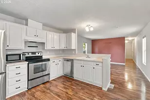 11615 Bunting Ln, Aurora, OR 97002 - Photo 15