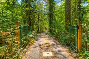 58200 E Marmot Rd, Sandy, OR 97055 - Photo 7