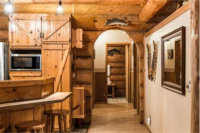 58200 E Marmot Rd, Sandy, OR 97055 - Photo 31