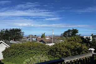 94251 2nd St, Gold Beach, OR 97444 - Photo 3