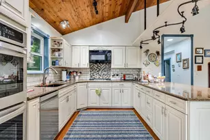 35173 Willette Ln, Astoria, OR 97103 - Photo 15