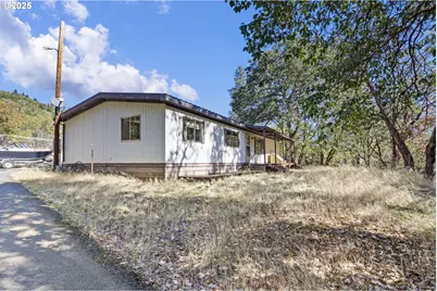 4980 Foothill Blvd, Grants Pass, OR 97526 - Photo 15