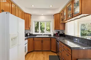 172 Palos Verdes, White Salmon, WA 98672 - Photo 13