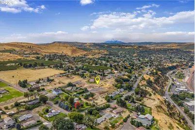2837 E 9th St, The Dalles, OR 97058 - Photo 13
