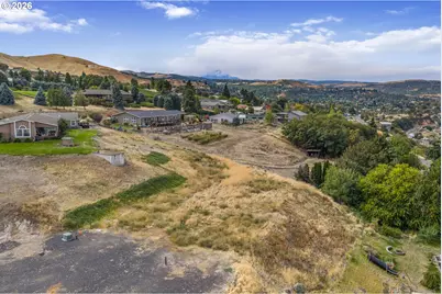 2837 E 9th St, The Dalles, OR 97058 - Photo 15