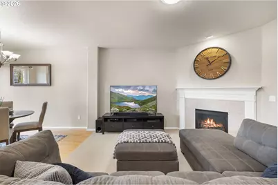 713 N Oak Hollow Dr, Newberg, OR 97132 - Photo 9