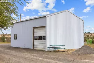 1201 N Hwy 26, Madras, OR 97741 - Photo 25