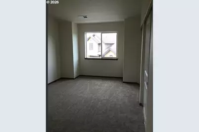 2013 NW Bella Vista Dr, Gresham, OR 97030 - Photo 17