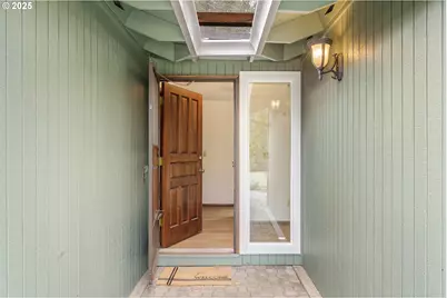 11305 SW 79th Ave, Portland, OR 97223 - Photo 5