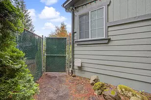 24683 E Cedar Hill Pl, Welches, OR 97067 - Photo 47