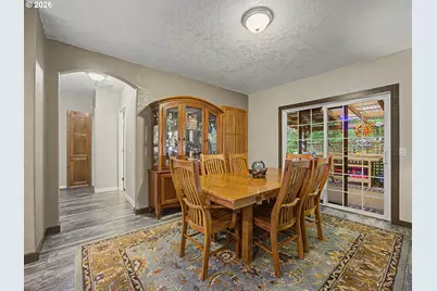 24683 E Cedar Hill Pl, Welches, OR 97067 - Photo 11