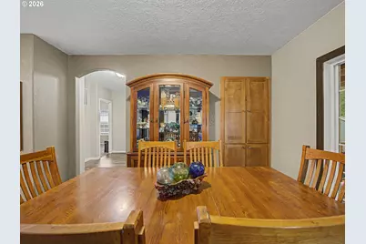 24683 E Cedar Hill Pl, Welches, OR 97067 - Photo 9