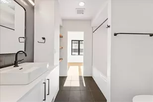 2268 SE Division St, Portland, OR 97202 - Photo 23