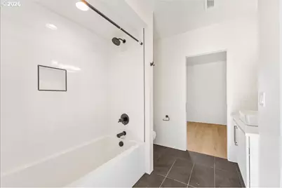 2268 SE Division St, Portland, OR 97202 - Photo 23