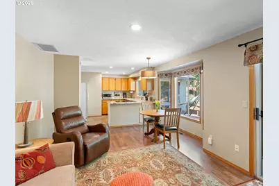 6605 SW Wisteria Pl, Beaverton, OR 97008 - Photo 31
