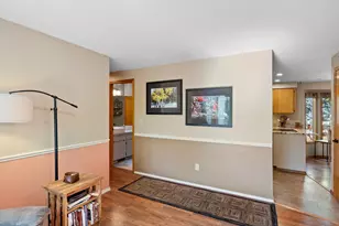 6605 SW Wisteria Pl, Beaverton, OR 97008 - Photo 9
