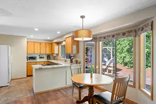 6605 SW Wisteria Pl, Beaverton, OR 97008 - Photo 29
