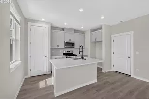 12775 SW Doubletop Dr, Beaverton, OR 97007 - Photo 9