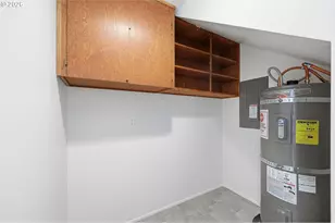 2281 Ridgeway Dr, Eugene, OR 97401 - Photo 33