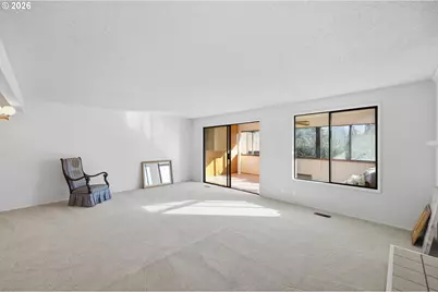 2281 Ridgeway Dr, Eugene, OR 97401 - Photo 9