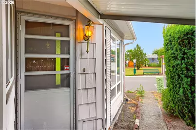 17144 SW Eldorado Dr, Tigard, OR 97224 - Photo 3