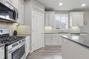 9718 NE 106th St, Vancouver, WA 98662 - Photo 5