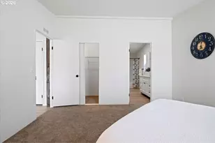 365 SW 7th Ave, Mill City, OR 97360 - Photo 17