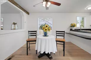 365 SW 7th Ave, Mill City, OR 97360 - Photo 7