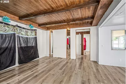 2145 31st St #23, Springfield, OR 97477 - Photo 9