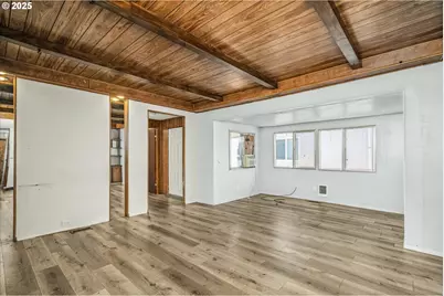 2145 31st St #23, Springfield, OR 97477 - Photo 7