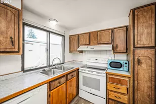 2145 31st St, Springfield, OR 97477 - Photo 13