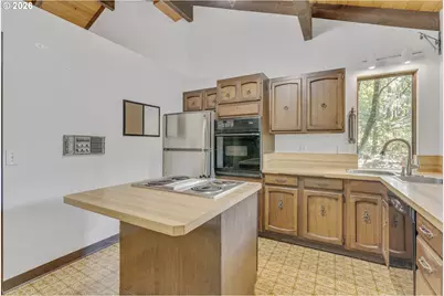 335 NW 112th Ave, Portland, OR 97229 - Photo 13