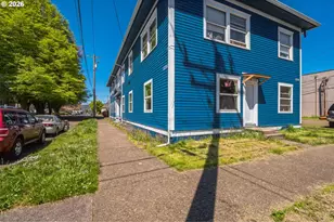 2214 5th St, Tillamook, OR 97141 - Photo 7