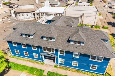 2214 5th St, Tillamook, OR 97141 - Photo 5