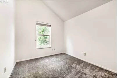 7390 NE Shaleen St, Hillsboro, OR 97124 - Photo 17
