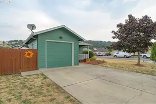 400 N Bridge St, Sheridan, OR 97378 - Photo 3