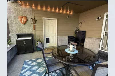 1584 NW Avery St, Roseburg, OR 97471 - Photo 41