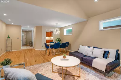 2727 NW Upshur St, Portland, OR 97210 - Photo 5