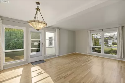 6810 NE Hancock St, Portland, OR 97213 - Photo 3