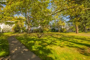 6810 NE Hancock St, Portland, OR 97213 - Photo 29