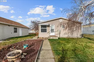 2106 Colorado Pl, Baker City, OR 97814 - Photo 3