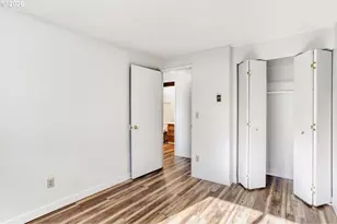 650 SW Meadow Dr, Beaverton, OR 97006 - Photo 15