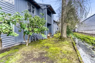 650 SW Meadow Dr, Beaverton, OR 97006 - Photo 31