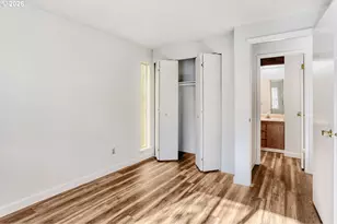 650 SW Meadow Dr, Beaverton, OR 97006 - Photo 17