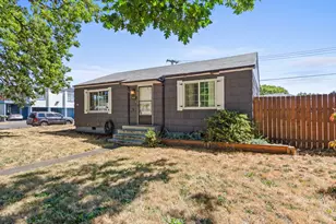 1909 Washington Way, Longview, WA 98632 - Photo 5