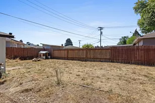 1909 Washington Way, Longview, WA 98632 - Photo 23