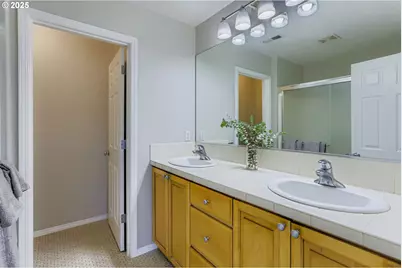 17083 SW Berkeley Ln, Beaverton, OR 97003 - Photo 19