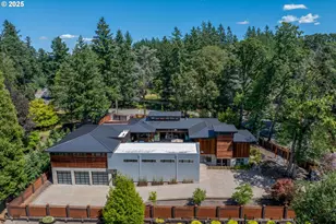 5185 Carman Dr, Lake Oswego, OR 97035 - Photo 39